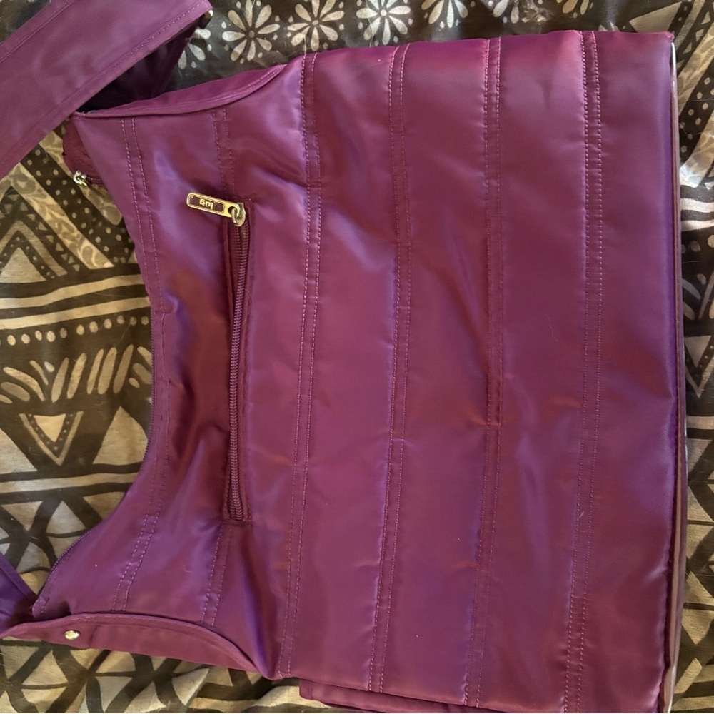 Lug Purple Quilted Shoulder Bag with Adjustable Straps - Picture 3 of 9